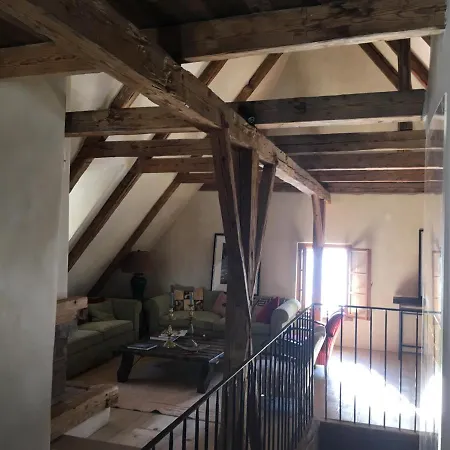 Einzigartiges Mountain Chalet In بيت للعطل